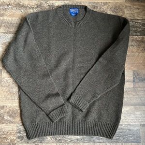 Pendulum wool army sweater